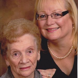 Meet your Posher, Elizabeth